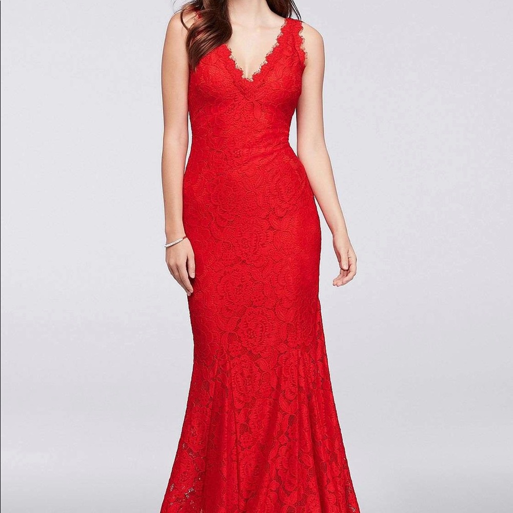 red prom dress